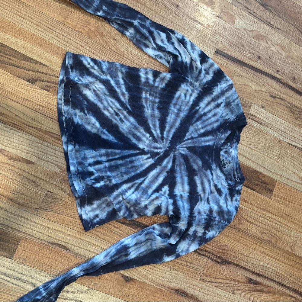 Tie-Dye Long Sleeve Top